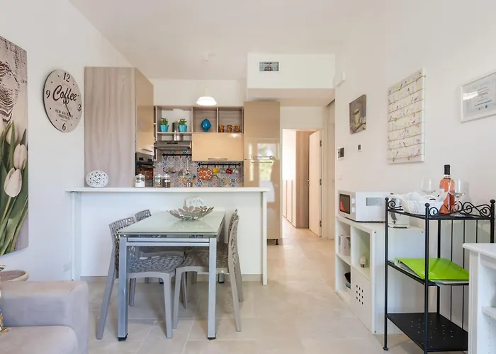 Antonella's House - C *