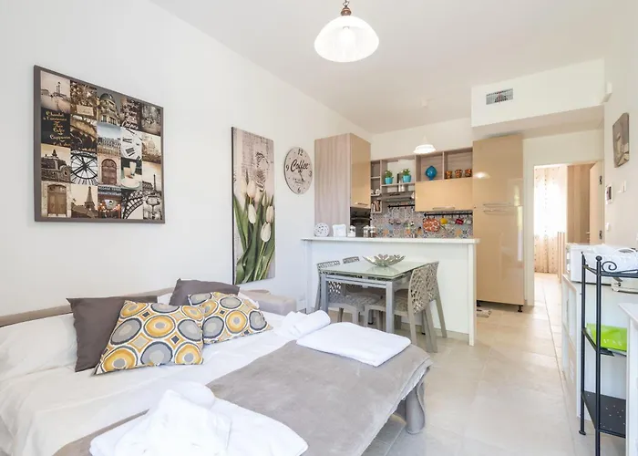Apartment Antonella's House - C *