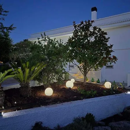 Antonella's House - Cannes Apartment Cisternino